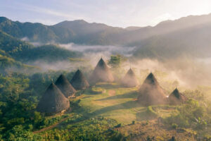 wae rebo tour​, wae rebo village tour​, tour wae rebo​