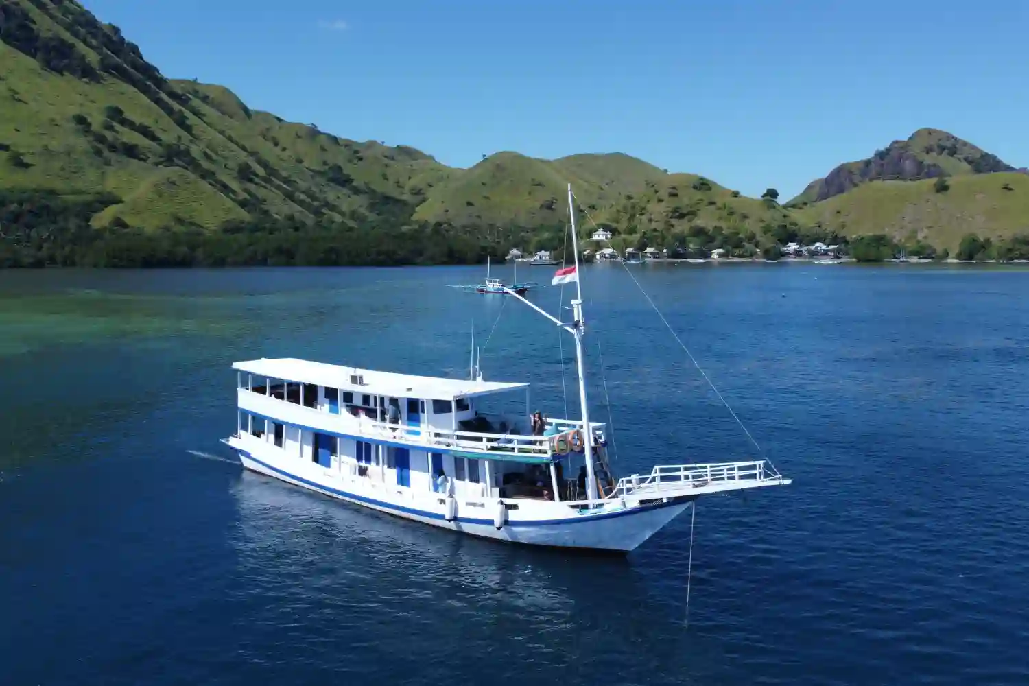 3d2n komodo tour, 2d1n komodo tour, komodo island tour