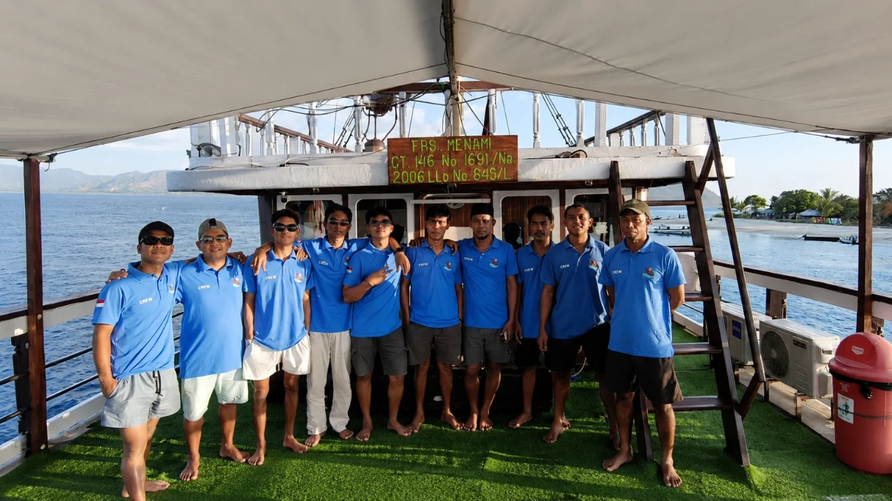 KLM. Menami Crew
