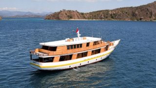 open trip komodo, komodo island tour, komodo tour, 3 days 2 night komodo tour, komodo tour labuan bajo